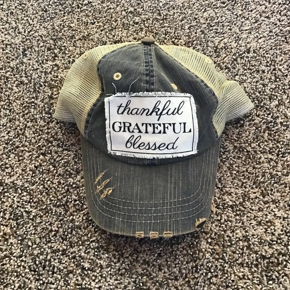 Super Cute Women’s “thankful Grateful blessed” Hat